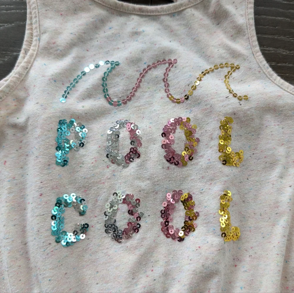 3/$15 - Gap Kids Oatmeal Heather Pool Cool Romper Size Small 6-7